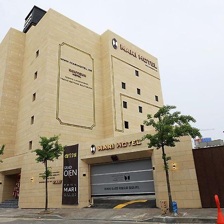 Mari Hotel ชองจู ภายนอก รูปภาพ