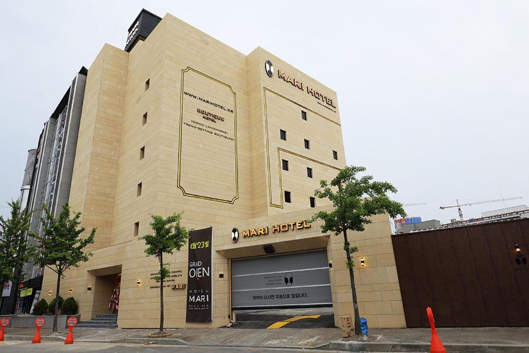Mari Hotel ชองจู ภายนอก รูปภาพ